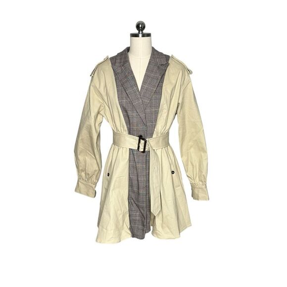 L’ATISTE Tan Plaid Belted Mini Trench Coat | Size L - Picture 3 of 10